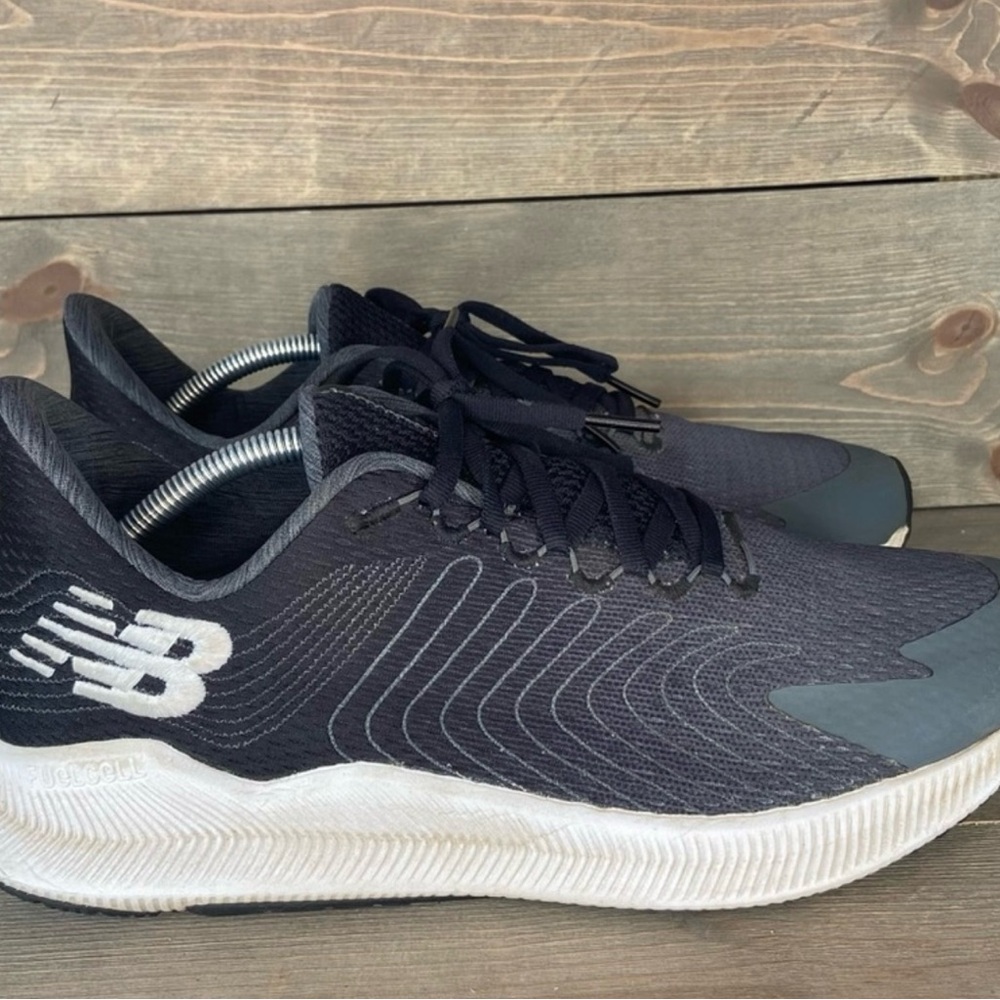 New Balance fuel cell propel sneakers